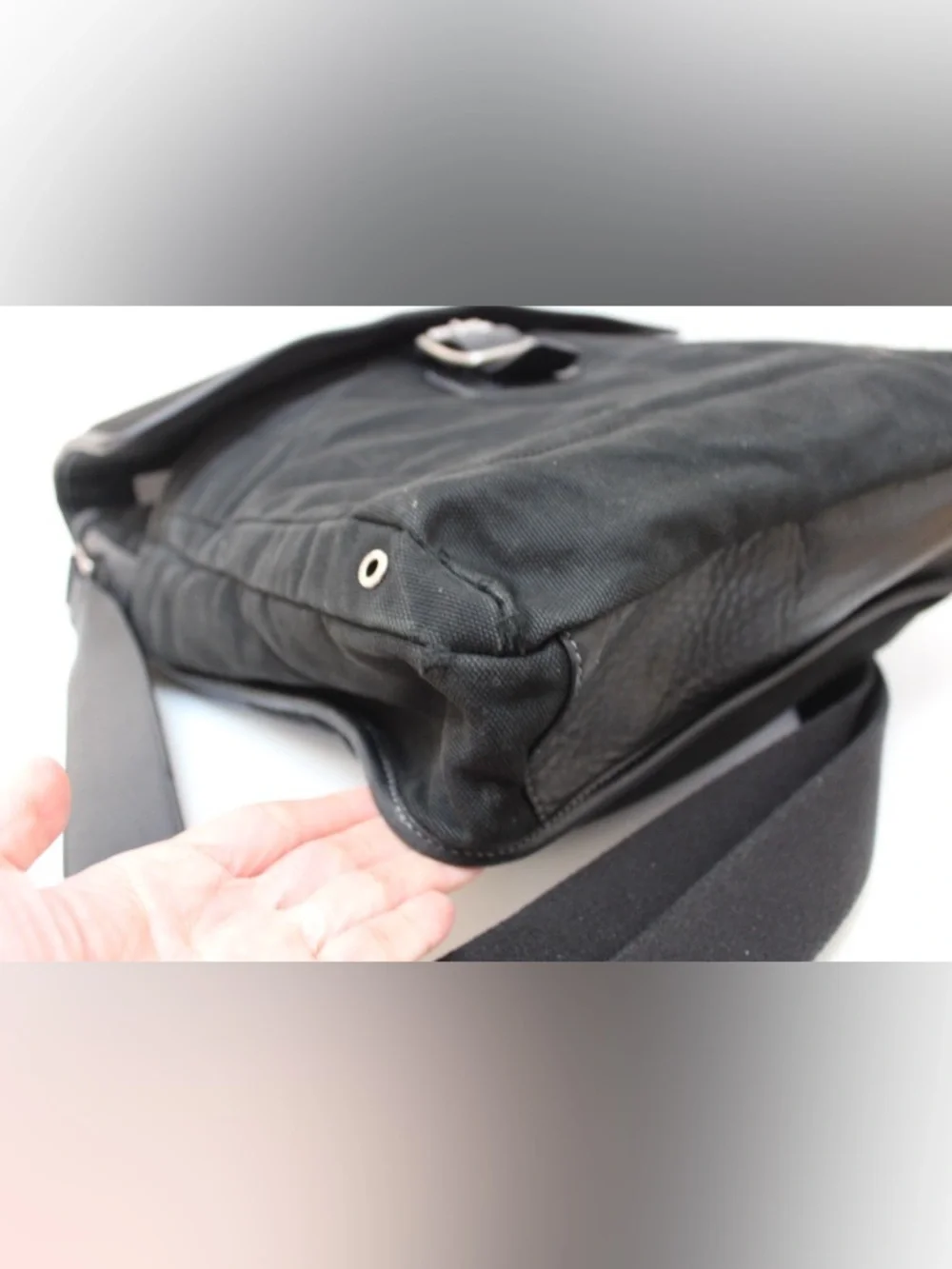 Coach vintage messenger